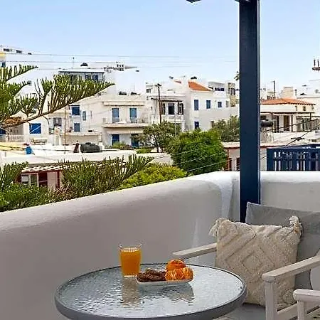 Hotel Euphoria In Center Of With Two Balconies