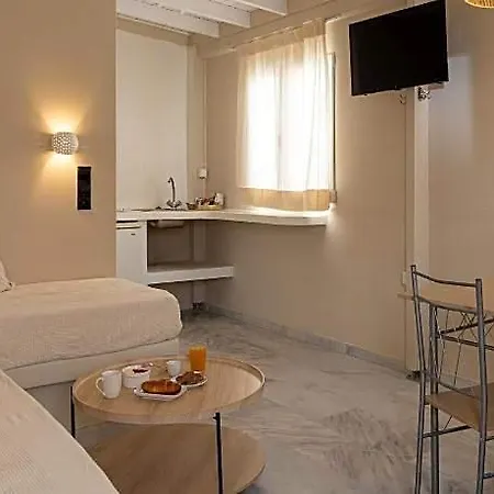 Euphoria In Center Of With Two Balconies 3* Tínos