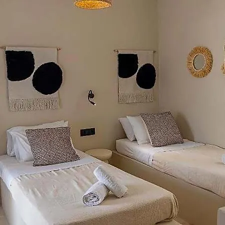 Euphoria In Center Of With Two Balconies Hotel Tínos