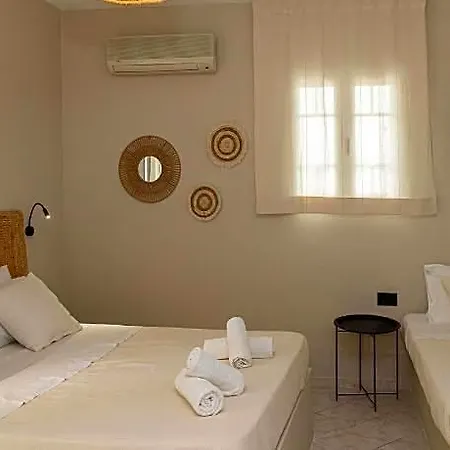 Euphoria In Center Of With Two Balconies 3* Tínos